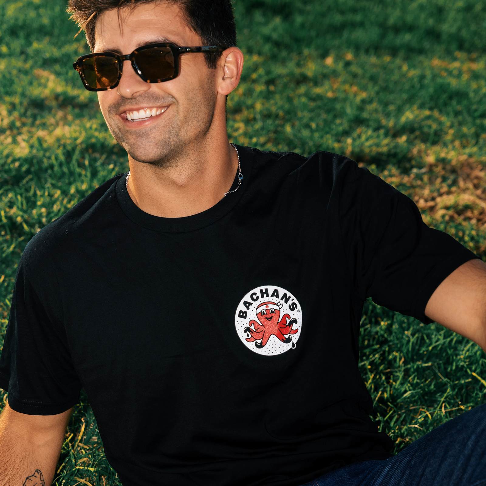 Knuckles Tee S0